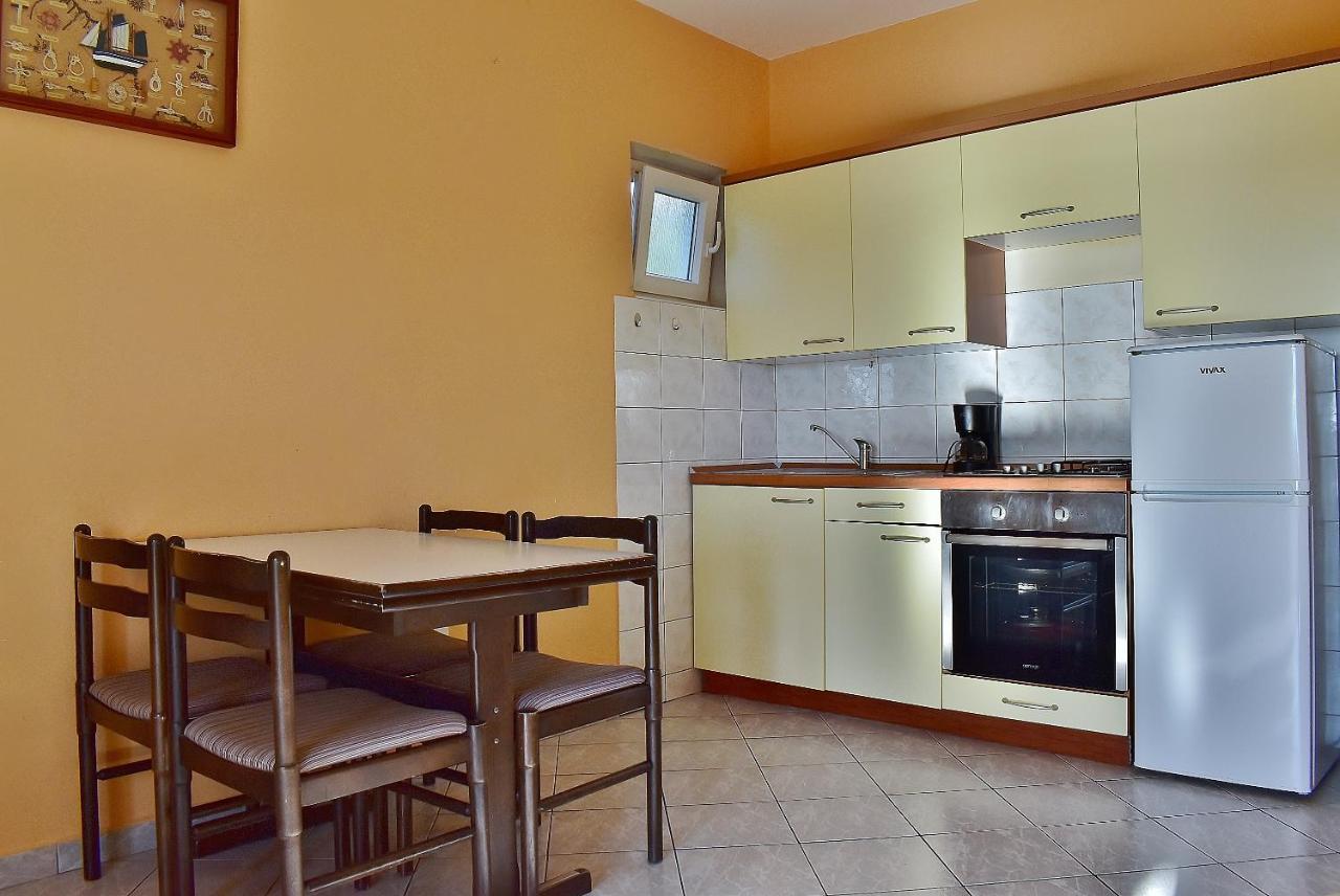 Apartments Felicce Банёл Экстерьер фото
